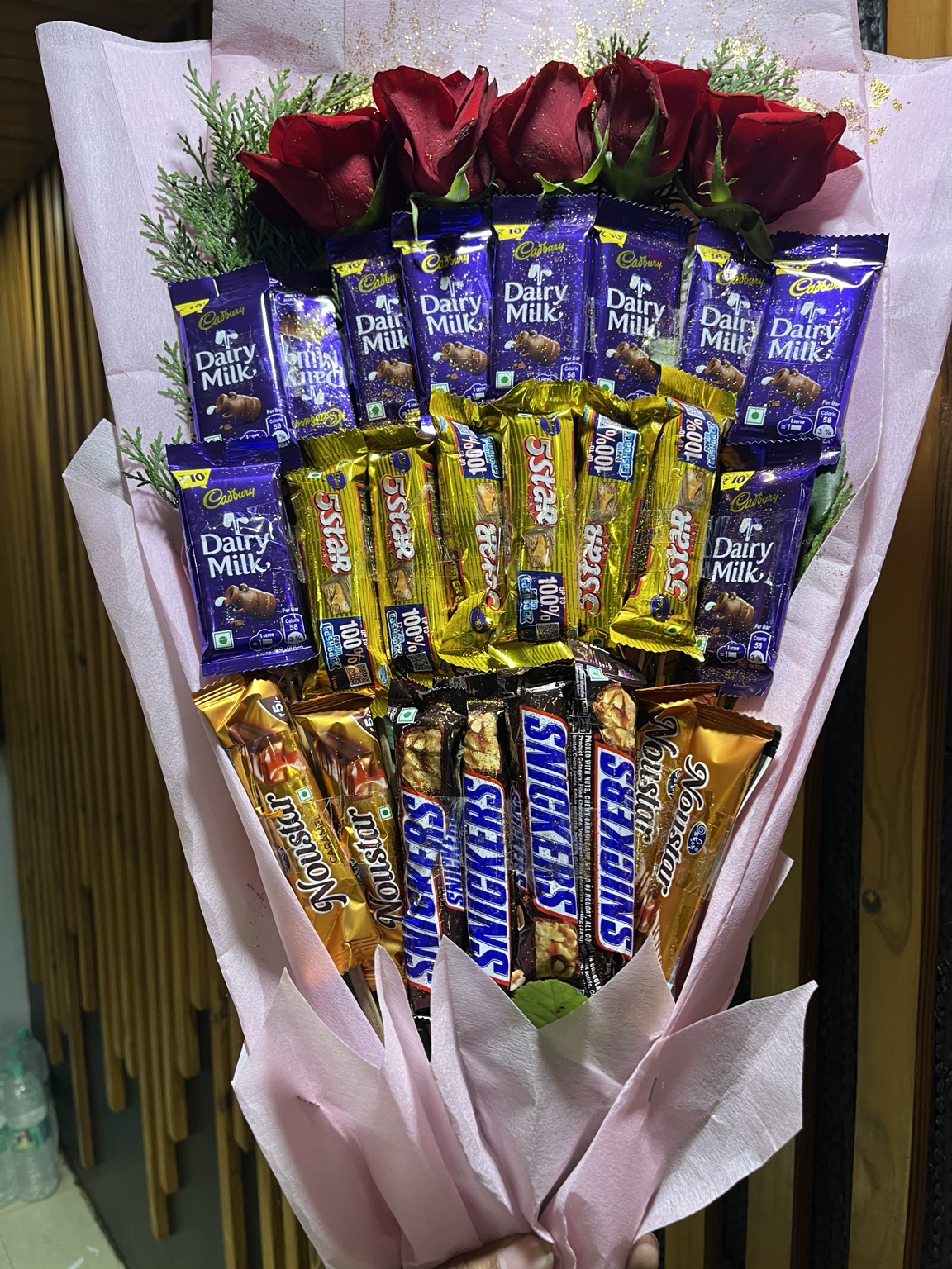 Chocolate bouquet by HR FOODS